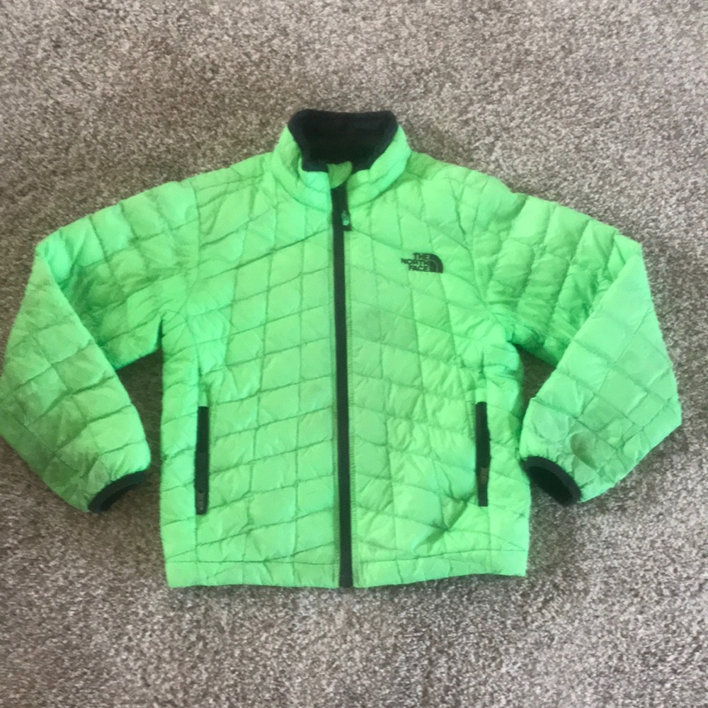 Boys north face thermoball Jacket 6/7